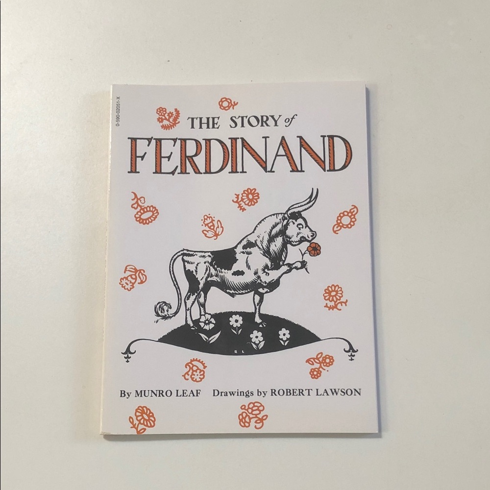 📚5 for $25📚- The Story of Ferdinand